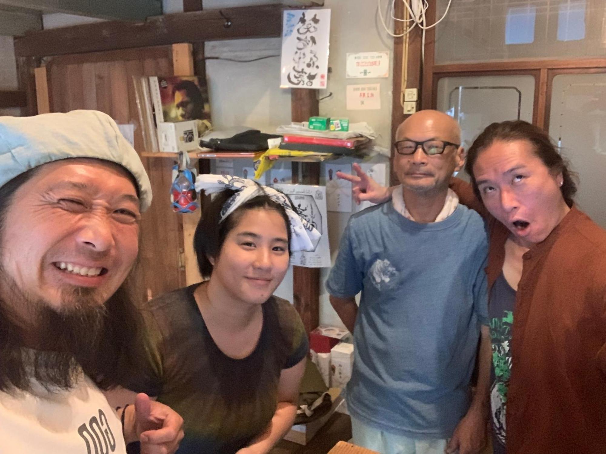 Bakushuku Den Guest House Brew Matsuyama  Ngoại thất bức ảnh