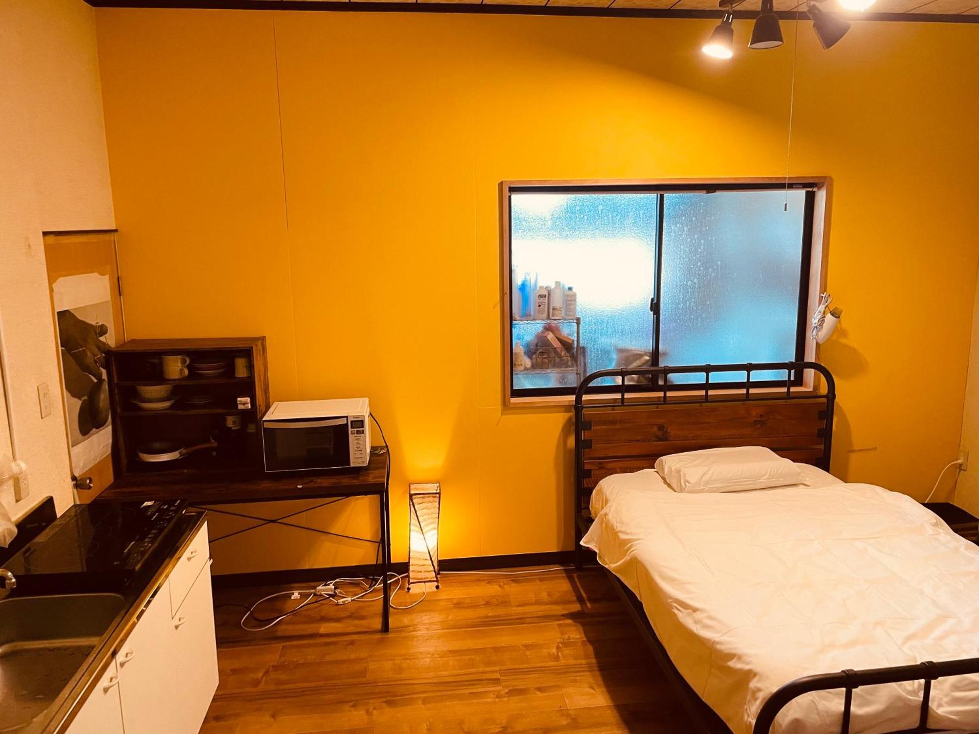 Bakushuku Den Guest House Brew Matsuyama  Ngoại thất bức ảnh